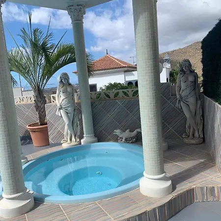 Villa Costa Adeje Willa *